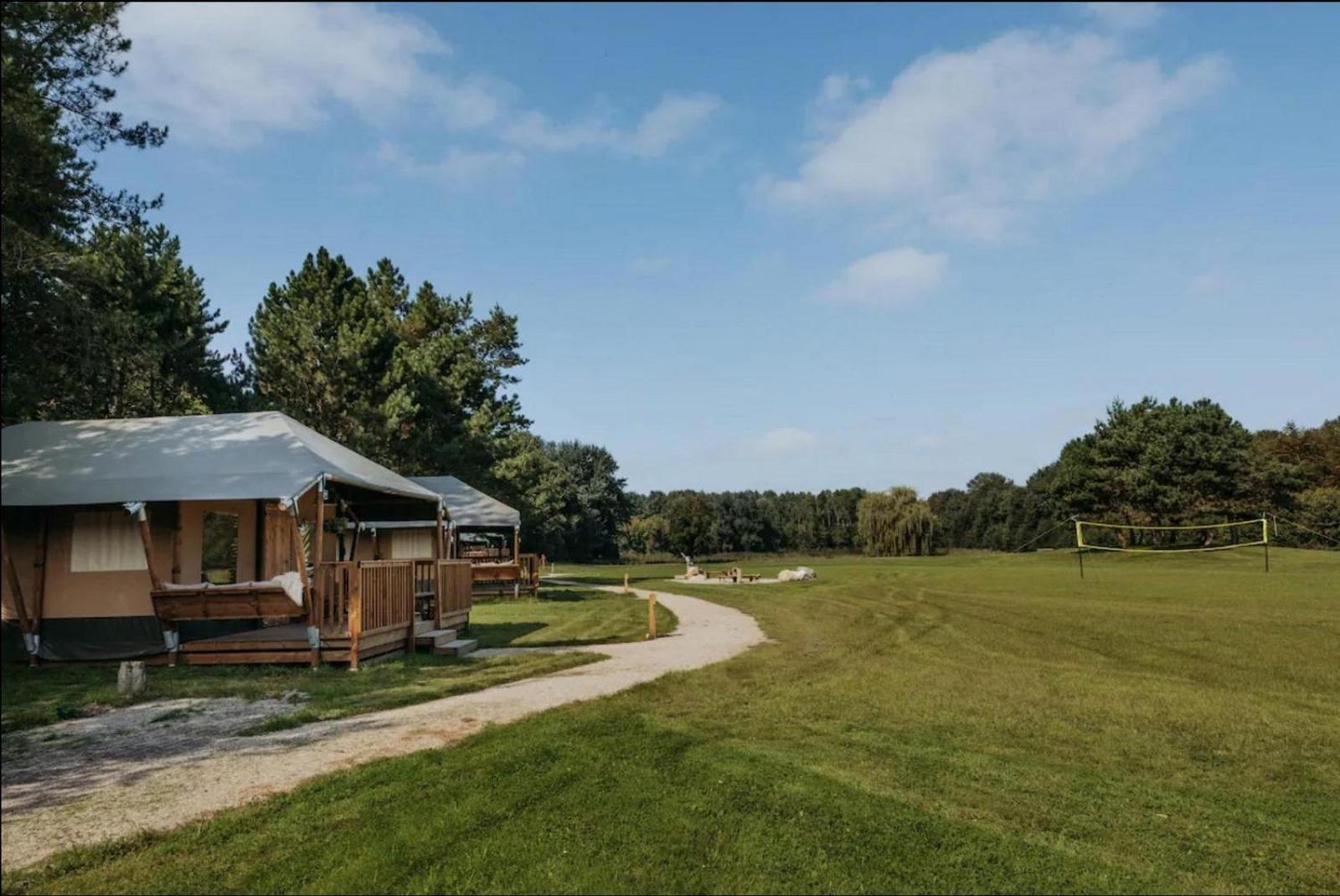 Glamping Lodge With Eco-Wellness Зеволде Экстерьер фото