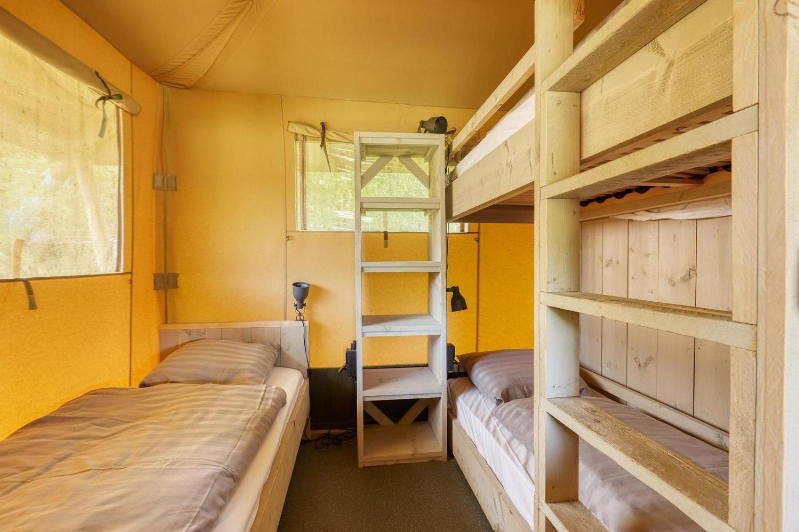 Glamping Lodge With Eco-Wellness Зеволде Экстерьер фото