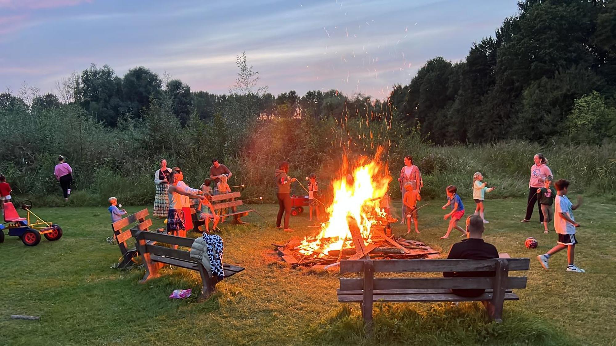 Glamping Lodge With Eco-Wellness Зеволде Экстерьер фото